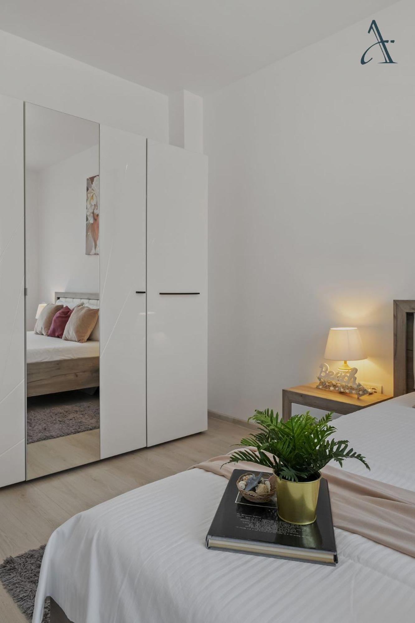 Dream Place 1Bdr Apartment Navodari Bagian luar foto